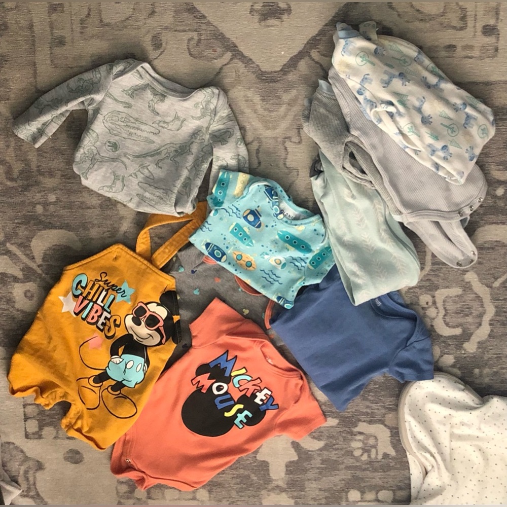 Boys baby clothes 3-6 months Mickey